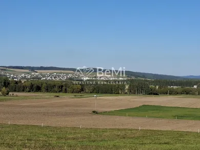 Na predaj pozemok, Námestovo
