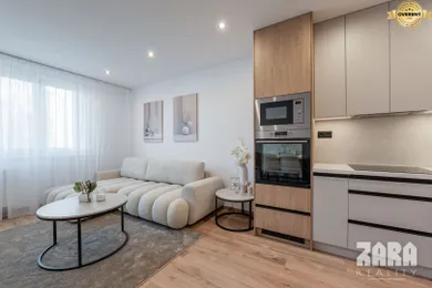 Na predaj 3-izbový byt, 62 m², Košice-Sídlisko KVP, Húskova