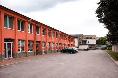 Lokale komercyjne na wynajem, Považská Bystrica · €1332
