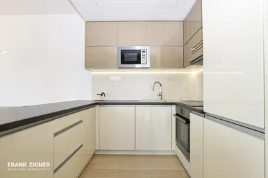 Na prenájom byt v Bratislava-Staré Mesto · €1 200 · Novostavba
