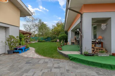 Na predaj 5-izbový dom, 286 m², Dunajská Lužná, Lipová