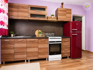 Byty na predaj 2-izbový, Handlová · €65 000