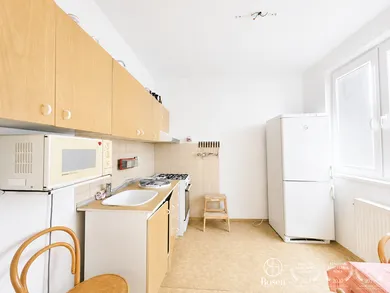 Na prenájom byt v Bratislava-Ružinov · €690 · Čiastočná rekonštrukcia