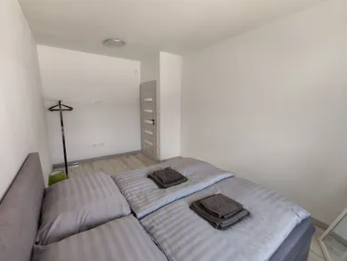 Na predaj 4-izbový byt, 86 m², Senec, Hviezdoslavova