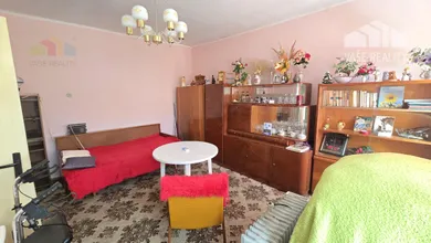 Na predaj 2-izbový dom, 616 m², Prašník