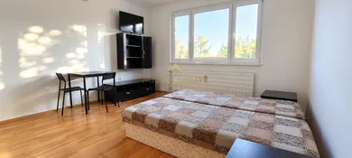Byty na prenájom 1-izbový, Bratislava-Dúbravka · €599