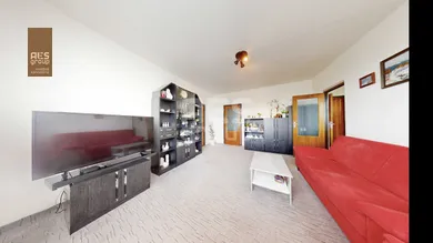 Na predaj 4-izbový byt, 88 m², Bratislava-Karlova Ves, Hlaváčikova