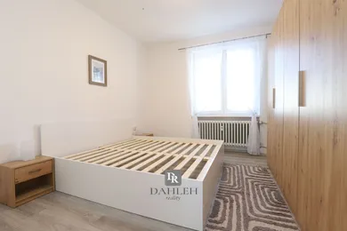 Na prenájom 3-izbový byt, 70 m², Bratislava-Ružinov, Poludníková