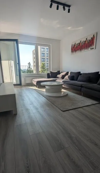 Mieszkania na wynajem, 2-pokojowe, Bratislava-Devínska Nová Ves · €890