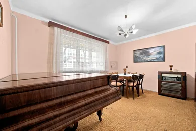 Na predaj 4-izbový dom, 300 m², Trnava, Gavlovičova