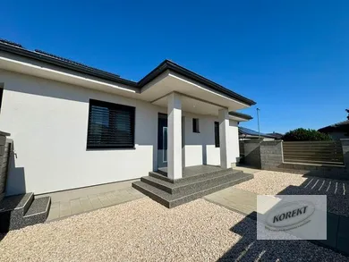 Na predaj 4-izbový dom, 123 m², Nové Zámky