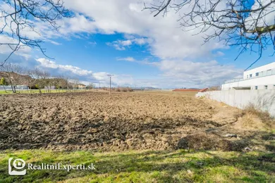 Na predaj pozemok, Bratislava-Jarovce, Chotárna