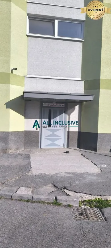 Na predaj 1-izbový byt, 40 m², Bratislava-Vrakuňa, Stavbárska