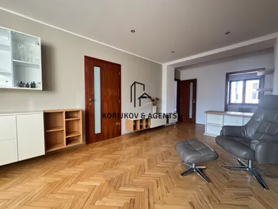 Na prenájom 4-izbový byt, 75 m², Humenné, Puškinova