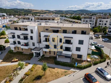 Mieszkania na sprzedaż, 2-pokojowe, Trenčín · €199 000