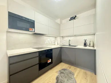 Na predaj 2-izbový byt, 43 m², Bratislava-Petržalka, Topoľčianska