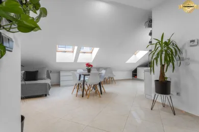 Na predaj 2-izbový byt, Bratislava-Staré Mesto, Námestie 1.mája