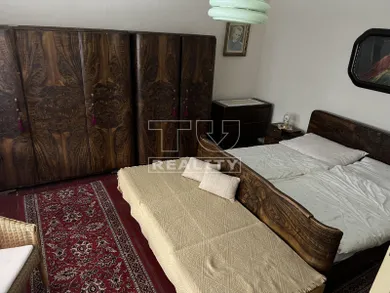 Na predaj 5-izbový dom, 387 m², Liptovský Mikuláš
