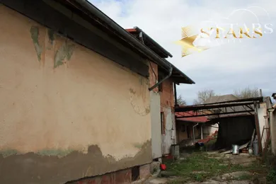 Na predaj dom, 644 m², Vaďovce