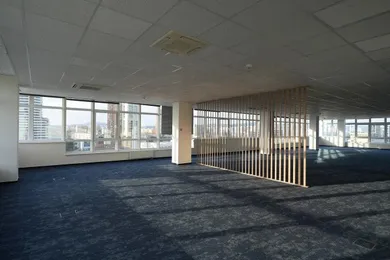 Na prenájom komerčné, 18 m², Bratislava-Petržalka, Ševčenkova