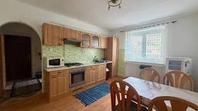 Na predaj 2-izbový byt, 55 m², Partizánske, Školská