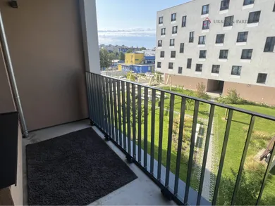 Na prenájom 2-izbový byt, 54 m², Bratislava-Petržalka