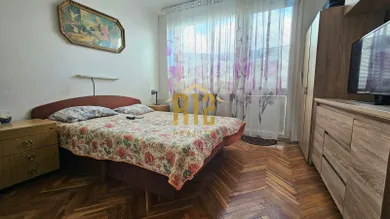 Na predaj 3-izbový byt, 78 m², Nitra, Dlhá