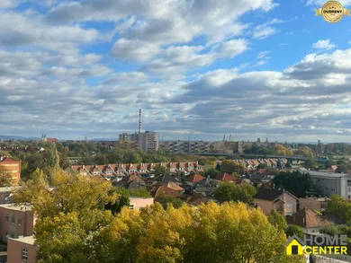 Na predaj 1-izbový byt, 29 m², Komárno, Družstevná
