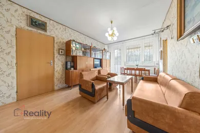 Byty na predaj 4-izbový, Bratislava-Karlova Ves · €300 000
