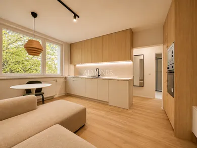 Mieszkania na sprzedaż, 2-pokojowe, Bratislava-Ružinov · €214 990