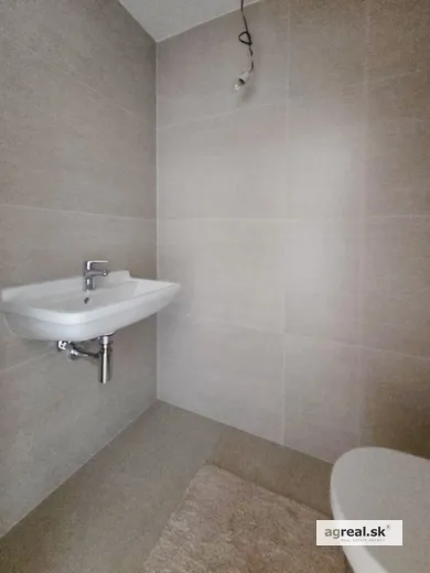Na predaj byt v Bratislava-Staré Mesto · €648 000 · Novostavba