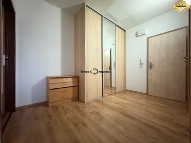 Mieszkania na sprzedaż, 2-pokojowe, Levice · €112 000
