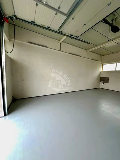 Na prenájom komerčné, 230 m², Banska Bystrica
