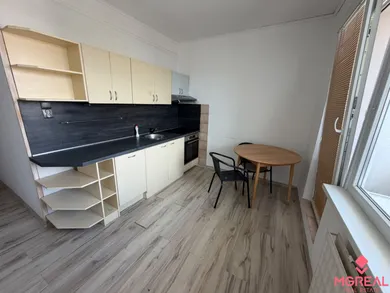Mieszkania na sprzedaż, 2-pokojowe, Topoľčany · €125 000