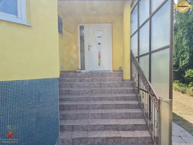 Na predaj 3-izbový dom, 100 m², Komjatice