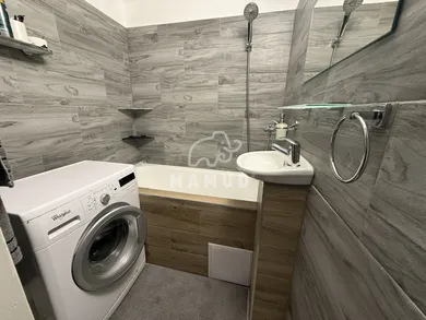 Na predaj 3-izbový byt, 71 m², Čadca, SNP
