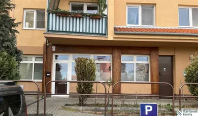 Komerčné priestory na prenájom, Senec · €1 500