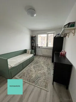Na prenájom 3-izbový byt, 80 m², Trnava, Na Hlinách