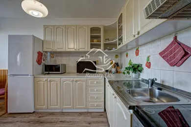 Mieszkania na wynajem, 3-pokojowe, Dunajská Streda · €690