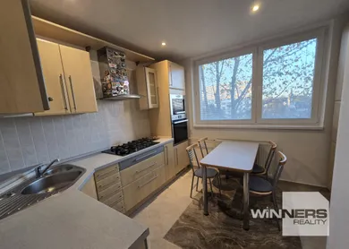 Na predaj 3-izbový byt, 68 m², Poprad, Allendeho