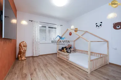Na predaj 4-izbový dom, 90 m², Galanta, Mládežnícka