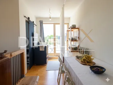 Na predaj dom, 125 m², Bratislava-Ružinov, Zlaté piesky