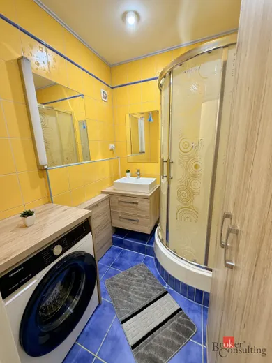Na prenájom 3-izbový byt, 70 m², Žiar nad Hronom, J. Kráľa