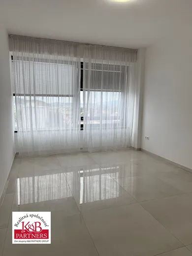 Na predaj 2-izbový byt, 53 m², Dubnica nad Váhom, Obrancov mieru