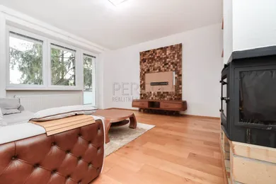 Na prenájom 5-izbový byt, 160 m², Bratislava-Staré Mesto, Vlčková