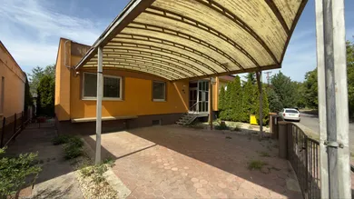 Na predaj dom, 310 m², Partizánske, Nábrežie Belanky