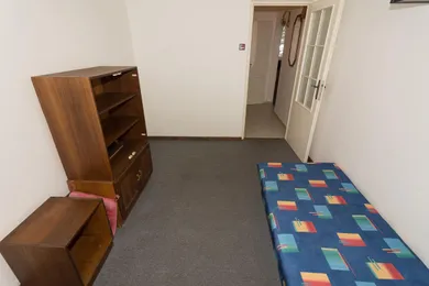 Na prenájom byt v Bratislava-Karlova Ves · €1 000 · Pôvodný stav