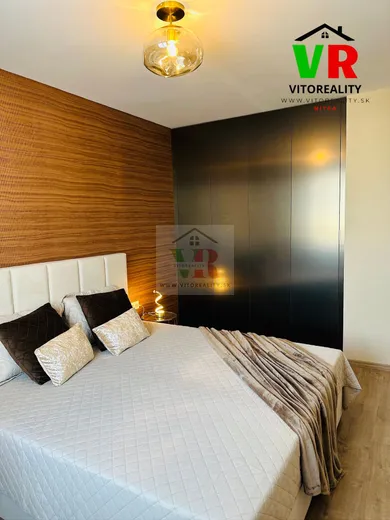 Na prenájom 2-izbový byt, 56 m², Nitra, Piesková