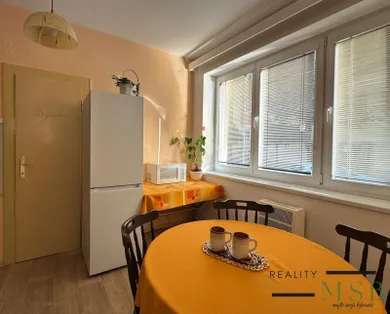Na prenájom 2-izbový byt, 91 m², Žilina, Hollého