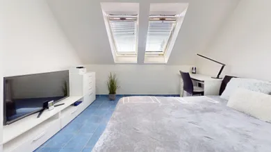Na predaj 5-izbový byt, 200 m², Púchov, Štefánikova